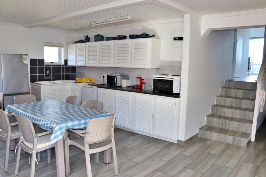 4 Bedroom Property for Sale in Jongensfontein Western Cape